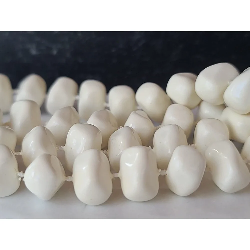 White Enamel Beaded Necklace, Vintage Costume Jewelry, READ DESCRIPTION